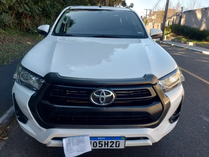 Toyota Hilux CD 4X4 2.8 Diesel Mec. 2022