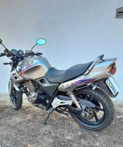 Vendo cb 500 ano 99