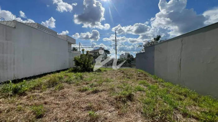 Terreno residencial de 250 m² à venda no Bosque dos Buritis, Uberlândia