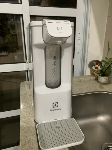 Purificador de água gelada ou fria eletrolux
