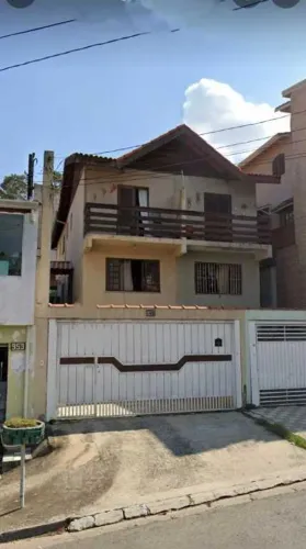 Lindo sobrado a venda Vila Dalva 3 vagas de garagem