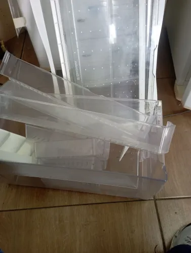 Vendo peças para geladeira eletrolux