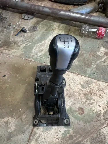 Vende-se Cabo E caixa seletora GM