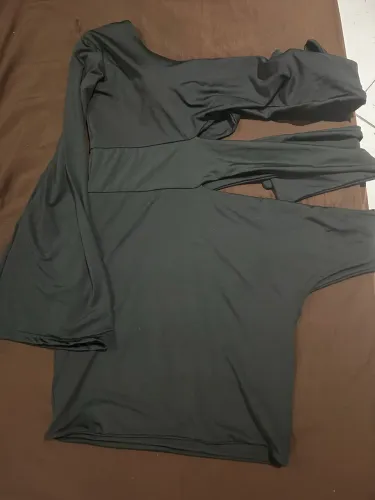 Vestido Preto com amarrações 