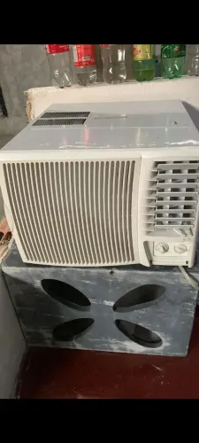 Vendo esse ar condicionado de 12 mil BTUs