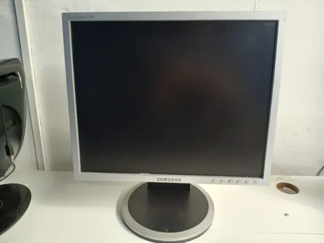 MONITOR SAMSUNG