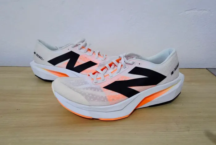 Tênis New Balance Rebel 4 Tam 42.5 Novo 