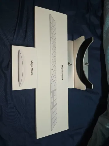 Magic Mouse e Magic Keyboard Branco Apple