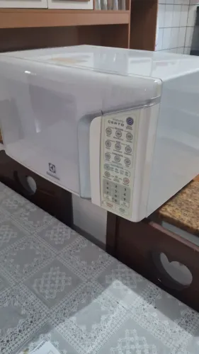 Micro-ondas Electrolux 31l