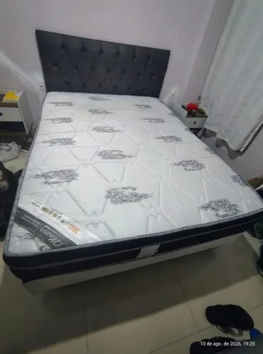 Cama queen