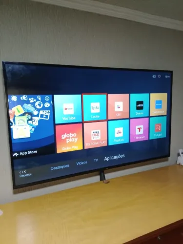 smart tv duvido igual , troco menor valor com volta em Curitiba !! 65 polegadas  