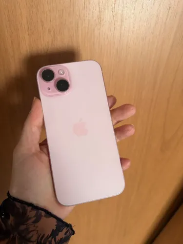 iPhone 15 - 128gb - semi novo - cor rosa - saúde 91%