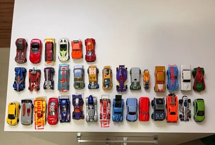 Coleção de hot wheels vintage raros (2001 a 2009) 35 carrinhos muito bem conservados