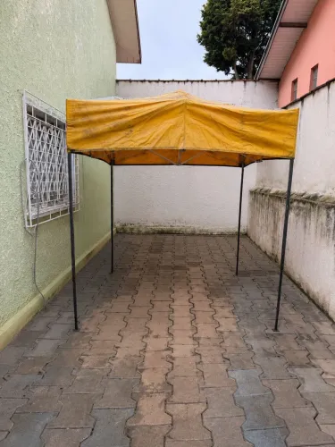 Tenda 2x2 usada
