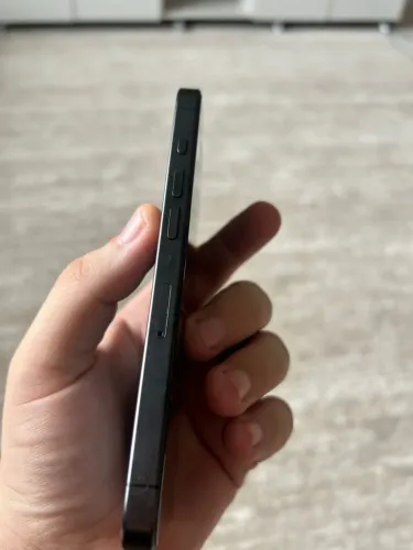 iPhone 15 pro 128GB