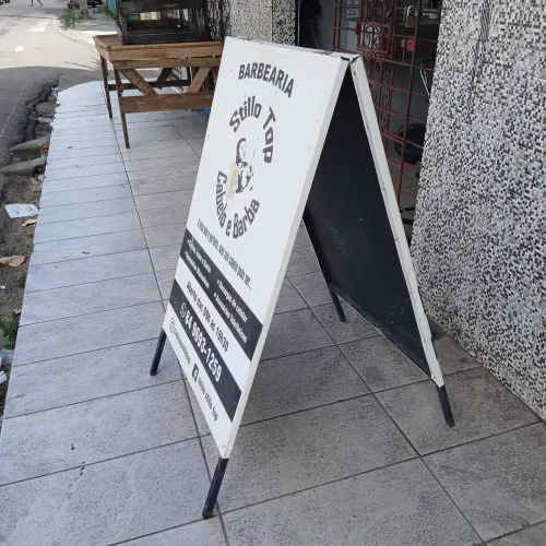 cavalete para anunciar seu comércio ou empresa