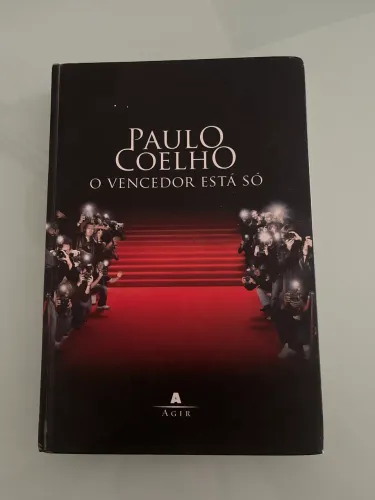 Paulo Coelho - O Vencedor Está Só