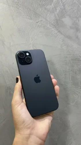 Seminovo - IPHONE 15 PLUS 128GB 