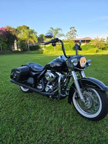 ROAD KING CLASSIC 2015