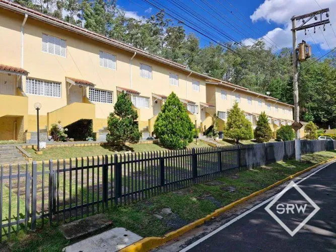 CASA EM CONDOMÍNIO - SERRA NEGRA!