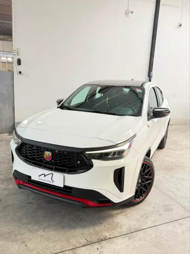 Fiat Fastback Abarth Turbo Flex 1.3 Aut. 2024