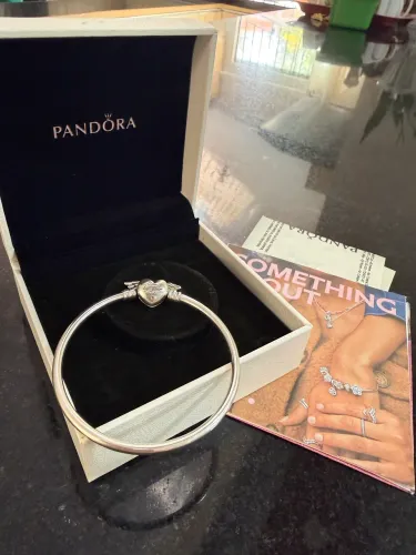 Pulseira rígida Pandora Original
