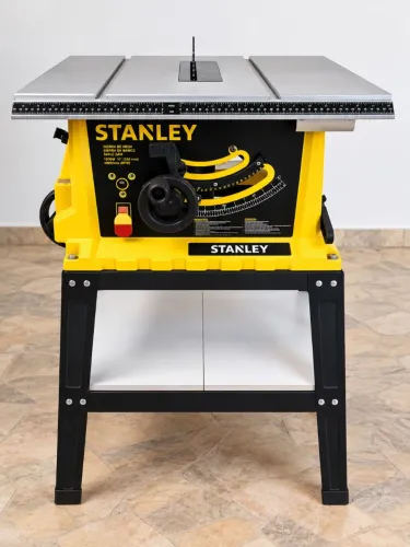 Serra de Mesa Stanley STST1825-BR 10- 127V - 1.800W