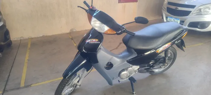Biz 100 ES