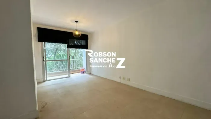 Apartamento a venda no Jardim Marajoara com 3 quartos, 1 suíte, 1 vaga, 82m², trav. Rua Só