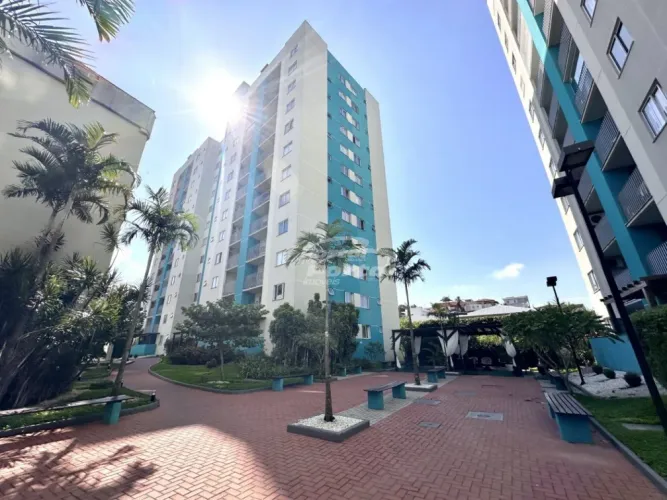Apartamento mobiliado com 2 dormitórios, no centro de Barra Velha/SC (Cód. 20528)
