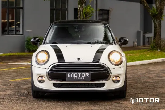 Mini Cooper 1.5 Turbo 12V 3P Aut. 2015