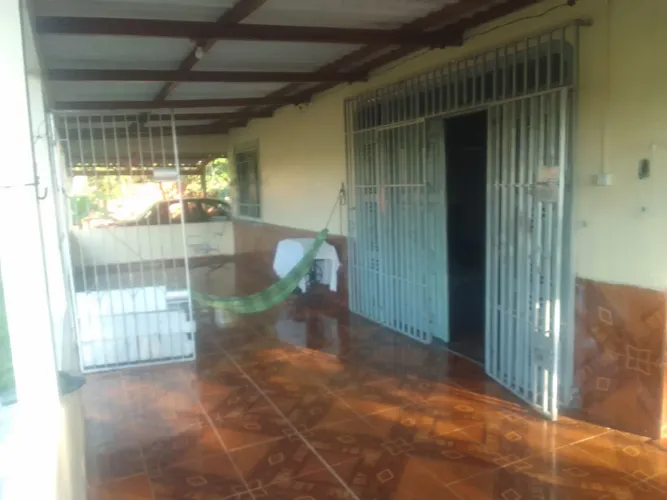 Casa na estrada ac 10 km09 raml albanizia