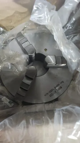 Placa de Torno  nova 3 castanhas 250mm 