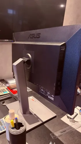 Monitor Asus Proart Display Pa279crv 27 4k Hdmi Usb-c (Usado)