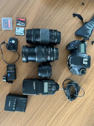 KIT CANON EOS 7D - Camera + lentes + flash