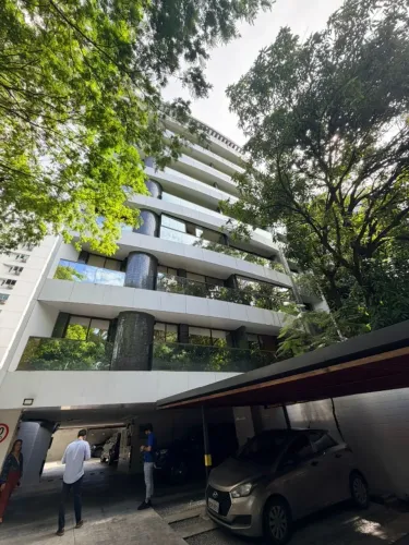 02 HR - EDIFÍCIO SELMA SUASSUNA - JAQUEIRA- PORTEIRA FECHADA