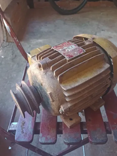 Motor industrial