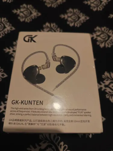GK Kunten fone IEM novo lacrado