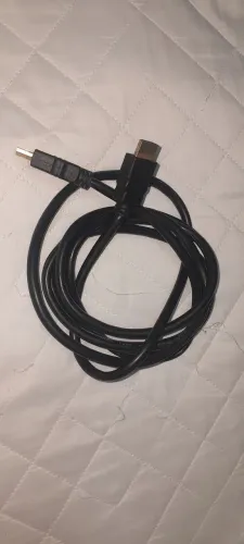Cabo HDMI (usado)