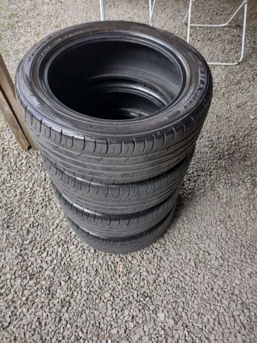 Pneus pirelli P7 225/50/17