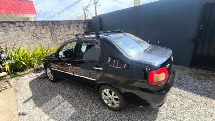 Fiat Siena ELX 1.3 MPI Flex 8V 4P 2005