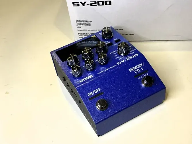 Pedal guitarra Boss SY 200 synthesizer Troca apenas por SY 1 mais volta