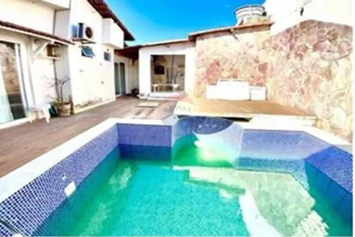 Casa em Ponta Negra disponível para locação anual!!