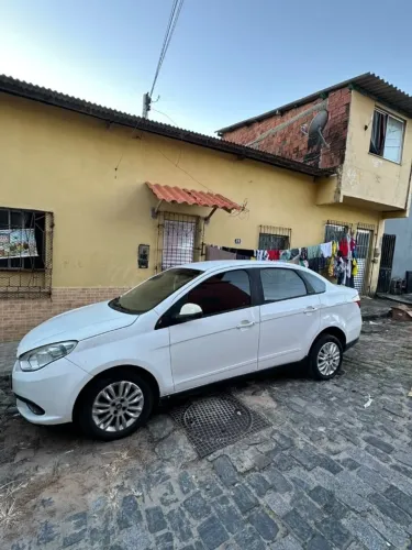 Fiat Grand Siena Attrac. 1.4 EVO F.flex 8V 2016