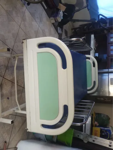 Cama hospitalar