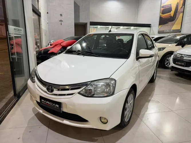 Toyota Etios XLS Sedan 1.5 Flex 16V 4P Aut. 2017
