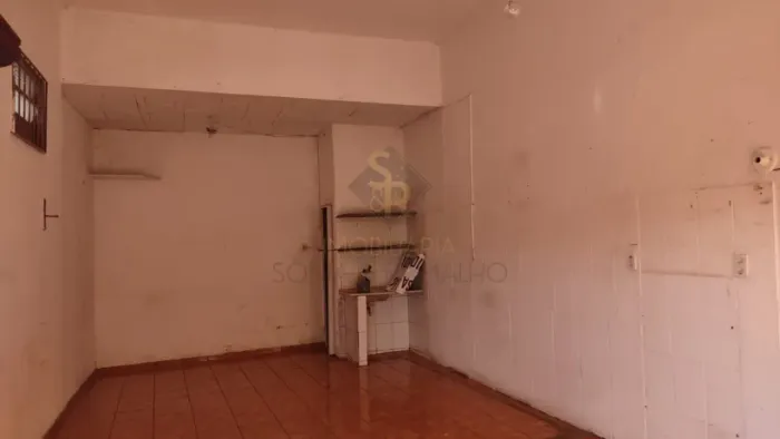 Casa e Salão comercial para Venda no Bairro Vila Albertina em Ribeirão Preto/SP.