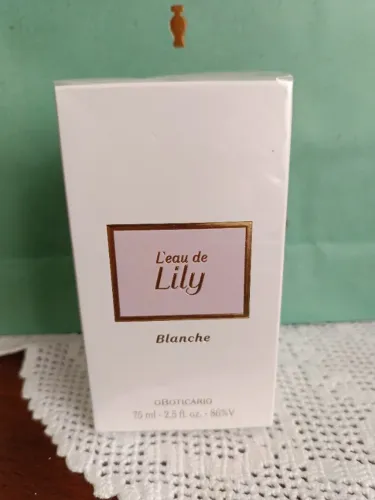 Perfume L eau Lily blunche