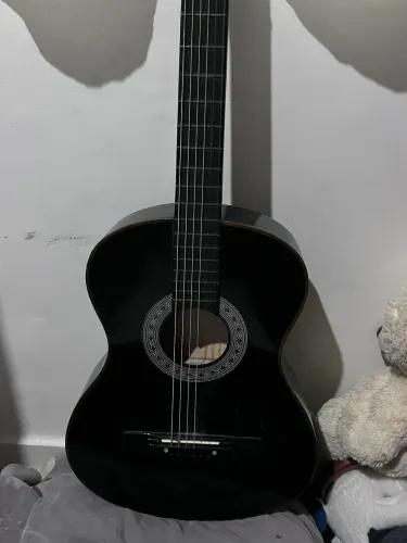 Violão preto Queen?s