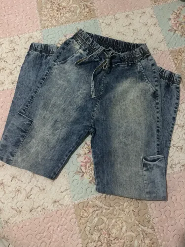 Calça jeans com lycra
